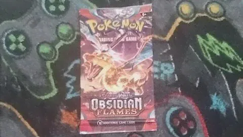 Pokémon Trading Card Game Scarlet & Violet Obsidian Flames Booster Pack Opening